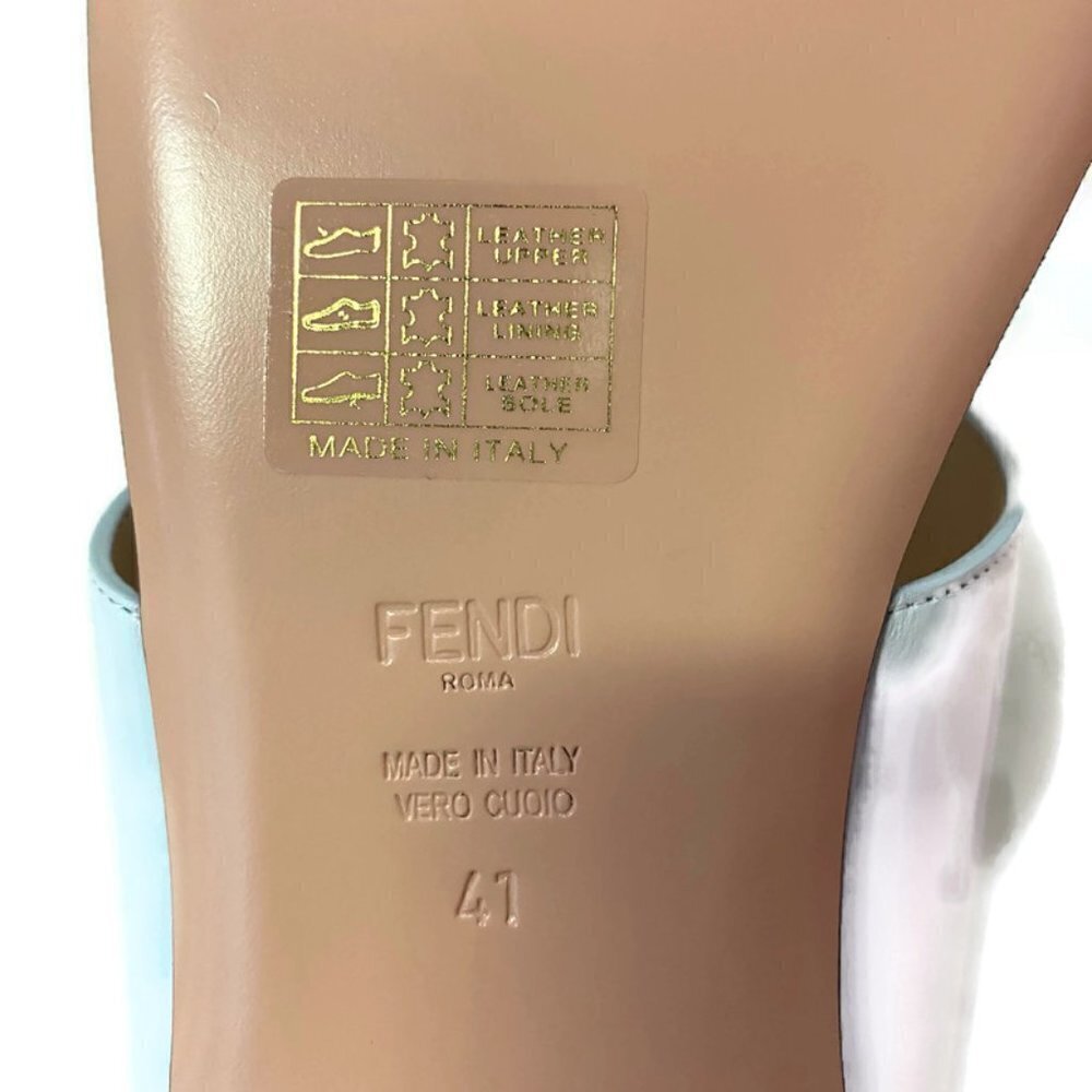 Fendi White Leather Flowerland Thong Sandal - Picture 7 of 9